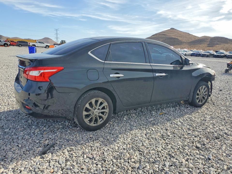 Photo 3 from auction – 2017 NISSAN SENTRA with VIN 3N1AB7AP4HY250316