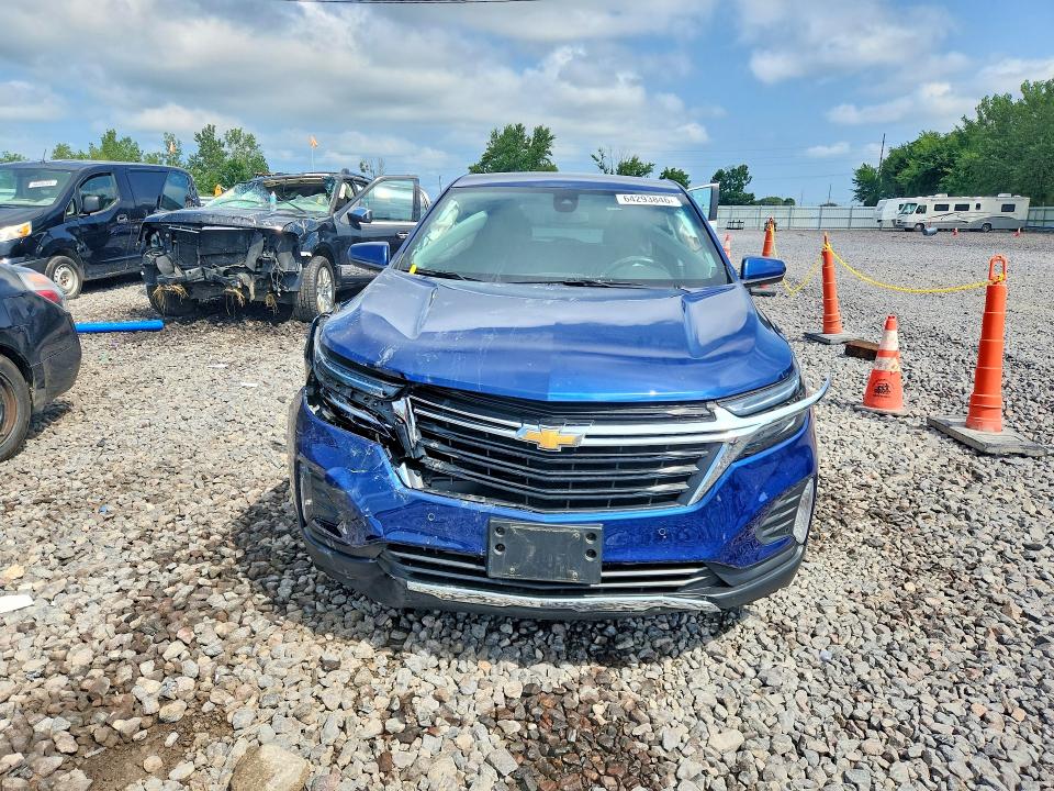 Photo 5 from auction – 2022 CHEVROLET EQUINOX with VIN 2GNAXKEV5N6120902