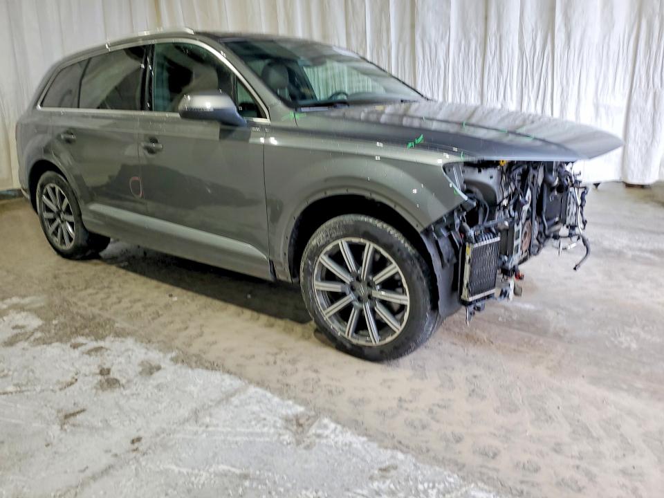 Photo 4 from auction – 2017 AUDI Q7 with VIN WA1LAAF76HD020482
