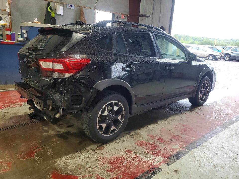 Photo 3 from auction – 2019 SUBARU CROSSTREK with VIN JF2GTAEC9KH370710