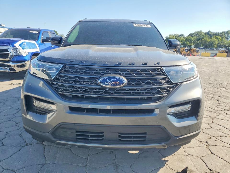 Photo 5 from auction – 2023 FORD EXPLORER with VIN 1FMSK7DH0PGB77866