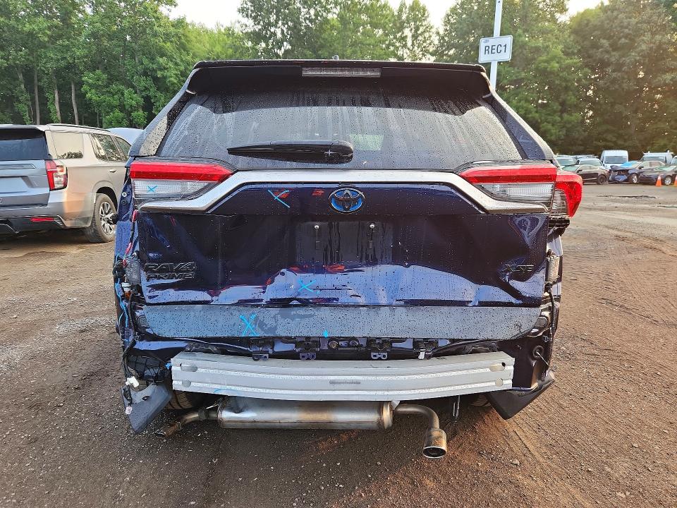 Photo 6 from auction – 2022 TOYOTA RAV4 PRIME with VIN JTMFB3FV4ND093176