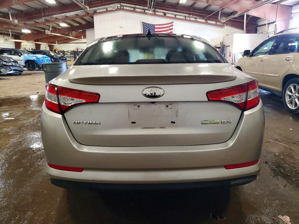 Photo 6 from auction – 2013 KIA OPTIMA with VIN KNAGM4AD5D5050815