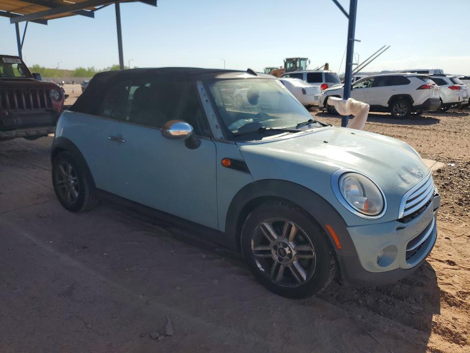 Photo 4 from auction – 2011 MINI COOPER with VIN WMWZN3C56BT133734