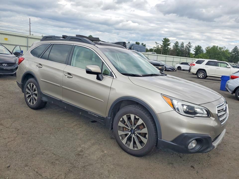 Photo 4 from auction – 2015 SUBARU OUTBACK with VIN 4S4BSALC2F3340977