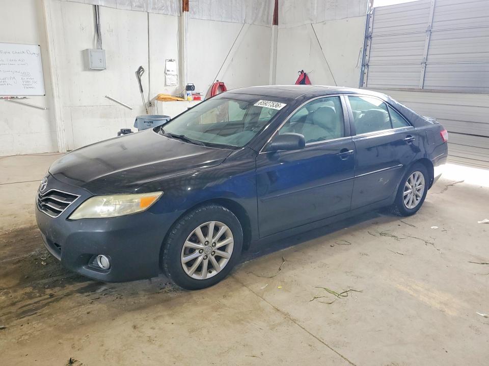 2011 TOYOTA CAMRY - Търг №65927536
