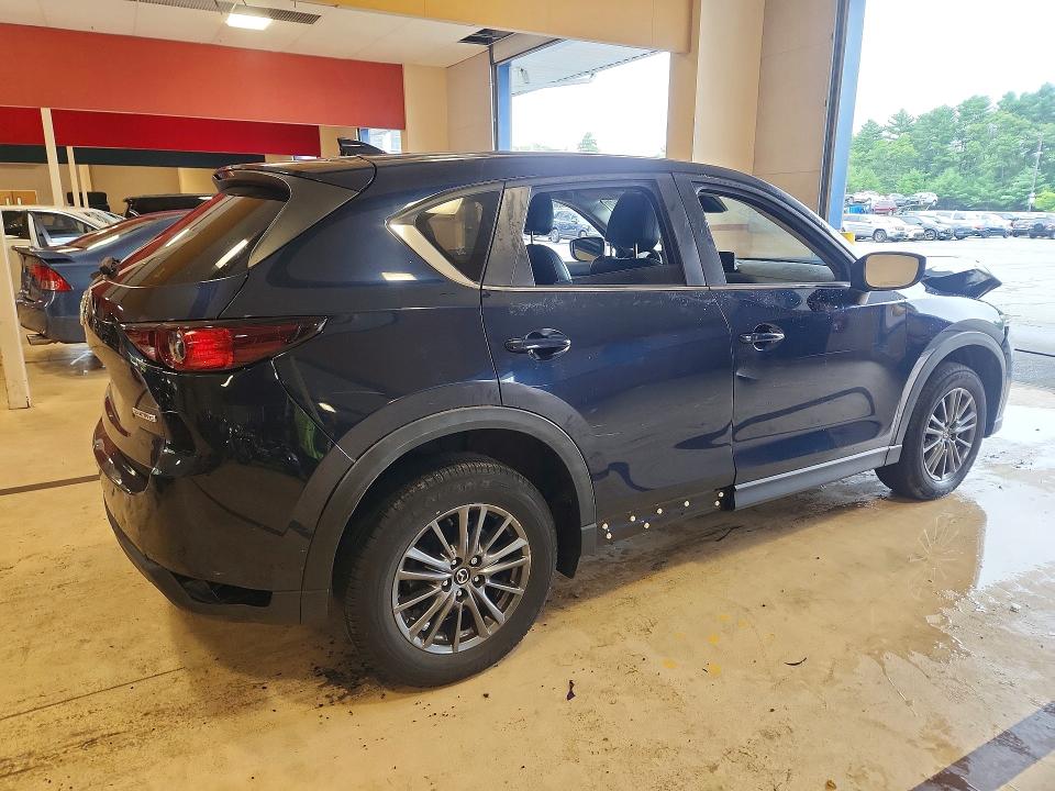 Zdjęcie 3 z aukcji – 2021 MAZDA CX-5 z VIN JM3KFBCM6M0495111