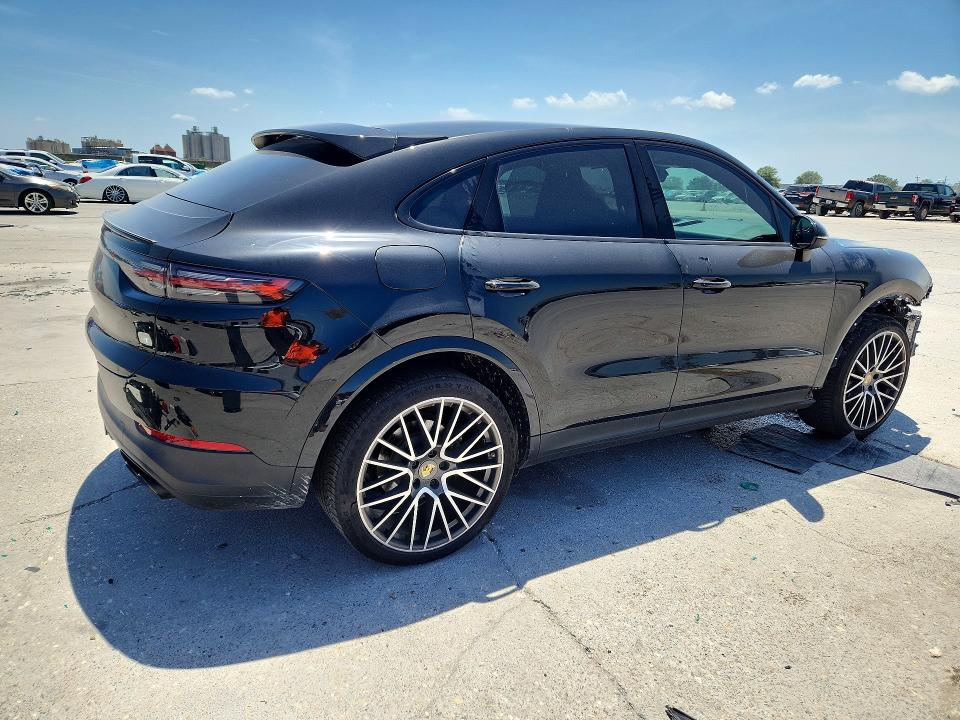 Photo 3 from auction – 2020 PORSCHE CAYENNE with VIN WP1BA2AY1LDA46857