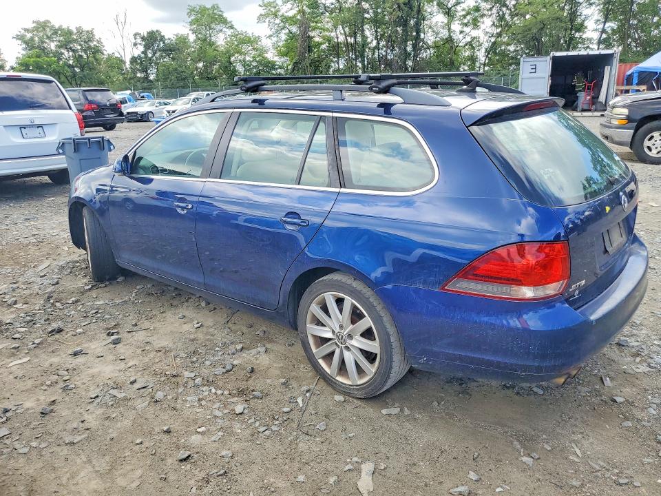Photo 2 from auction – 2011 VOLKSWAGEN JETTA with VIN 3VWPZ7AJ5BM608307
