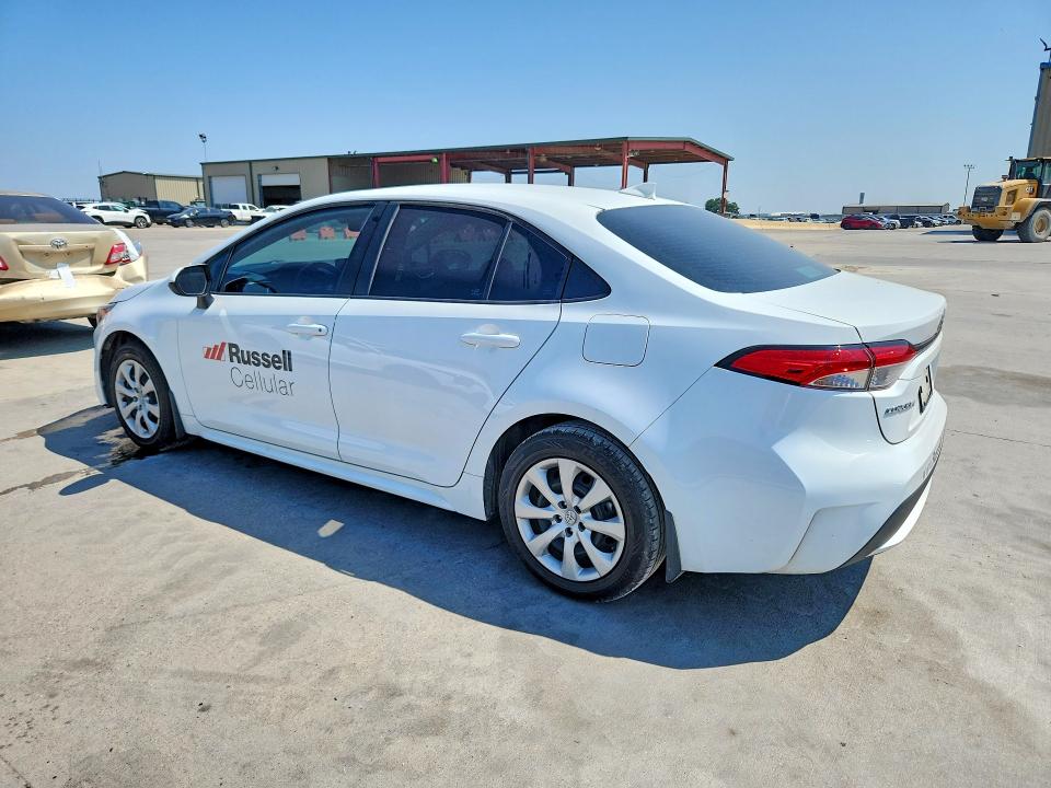 Photo 2 from auction – 2022 TOYOTA COROLLA with VIN 5YFEPMAE4NP338663