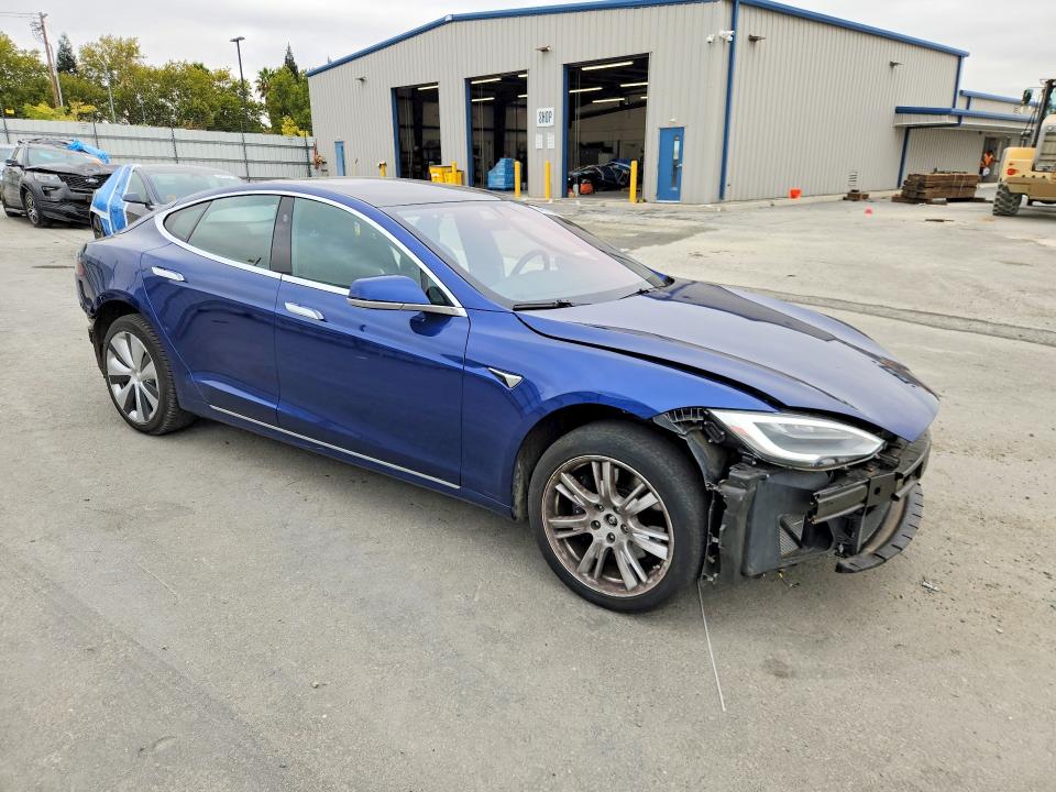 Photo 4 from auction – 2021 TESLA MODEL S with VIN 5YJSA1E24MF427288