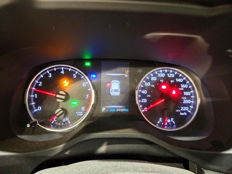 Photo 9 from auction – 2021 TOYOTA RAV4 with VIN 2T3R1RFV9MC229162