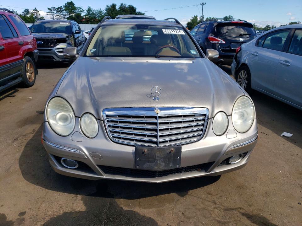 Photo 5 from auction – 2007 MERCEDES-BENZ E with VIN WDBUH87X97X216652
