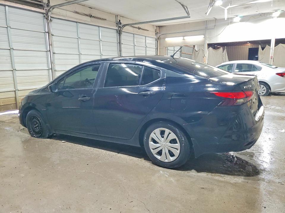 Photo 2 from auction – 2021 NISSAN VERSA with VIN 3N1CN8DV8ML904323