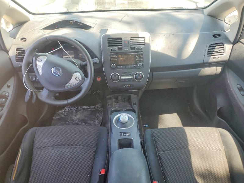 Photo 8 from auction – 2015 NISSAN LEAF with VIN 1N4AZ0CP6FC320410
