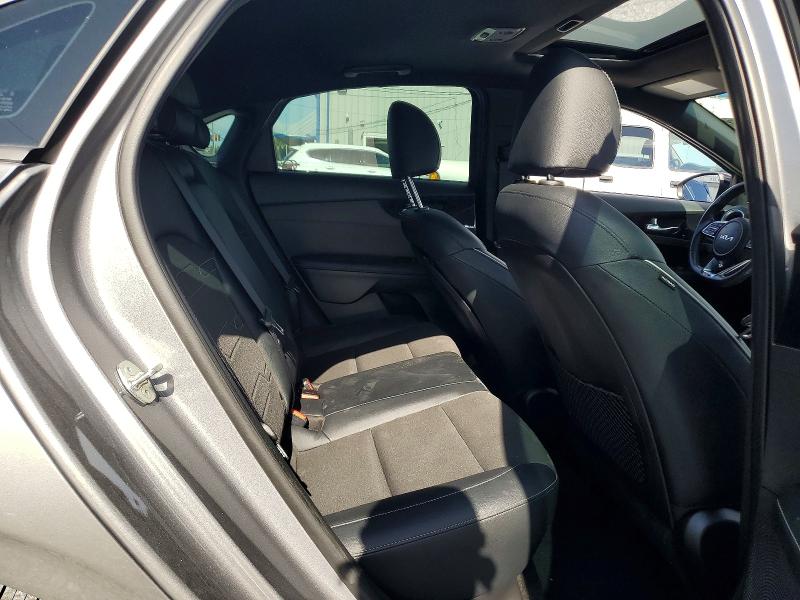 Photo 10 from auction – 2024 KIA FORTE with VIN 3KPF54AD1RE724739