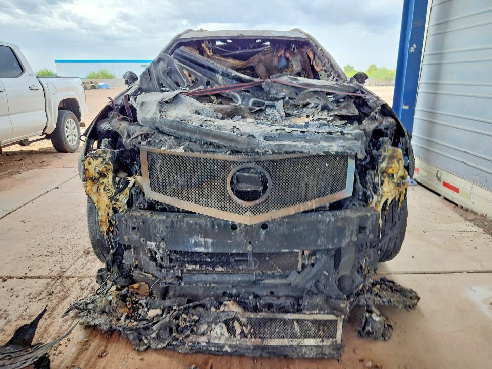 Photo 5 from auction – 2016 CADILLAC SRX with VIN 3GYFNDE32GS505525