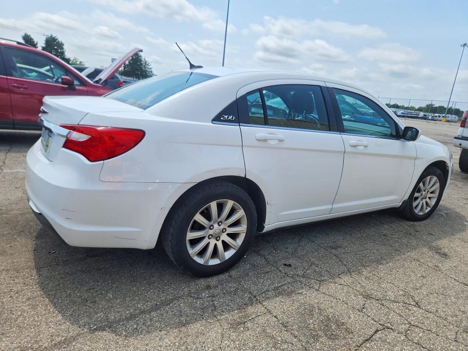 Zdjęcie 3 z aukcji – 2012 CHRYSLER 200 z VIN 1C3CCBBB6CN295227