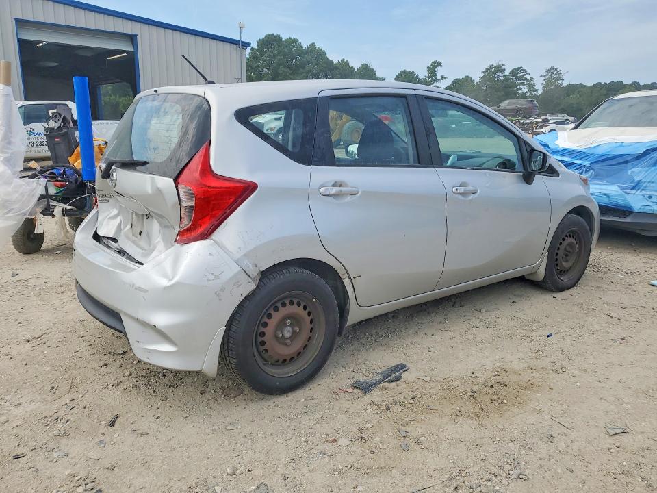 صورة رقم 3 من المزاد - 2018 NISSAN VERSA NOTE مع VIN 3N1CE2CP0JL359021