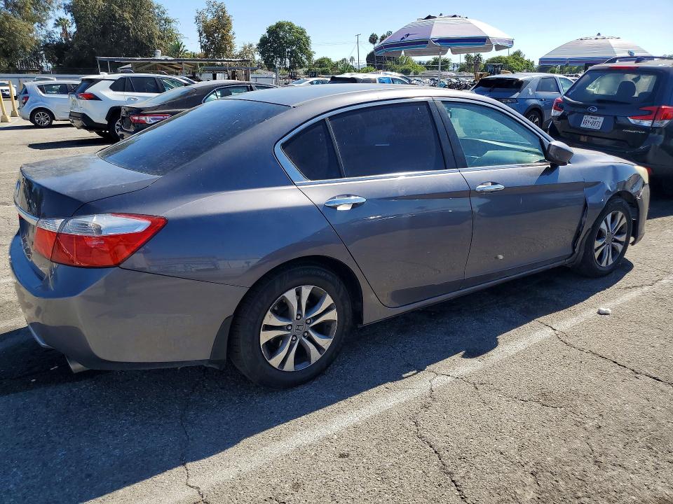 Photo 3 from auction – 2014 HONDA ACCORD with VIN 1HGCR2F39EA305760
