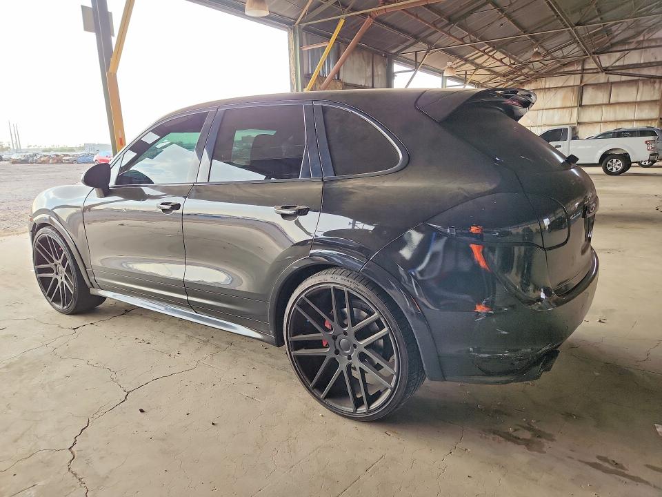 Photo 2 from auction – 2013 PORSCHE CAYENNE with VIN WP1AD2A22DLA79193