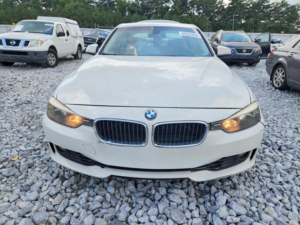Photo 5 from auction – 2014 BMW 328 with VIN WBA3A5G56ENP32259