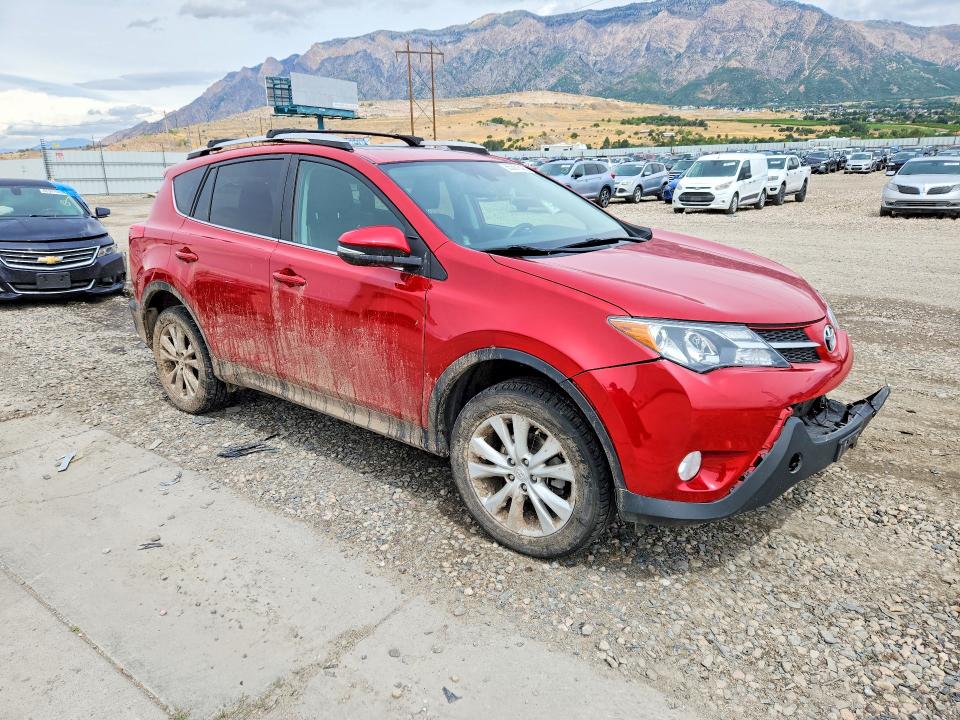 Photo 4 from auction – 2015 TOYOTA RAV4 with VIN 2T3DFREV2FW278671