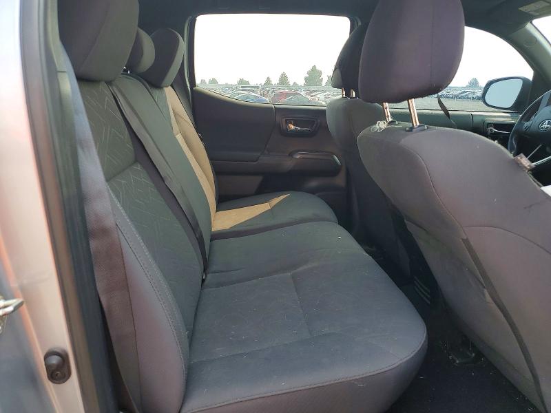 Photo 10 from auction – 2017 TOYOTA TACOMA with VIN 3TMCZ5AN4HM070975