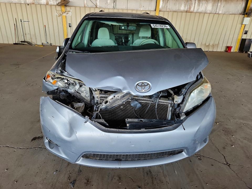 Photo 5 from auction – 2013 TOYOTA SIENNA with VIN 5TDKK3DC8DS356367