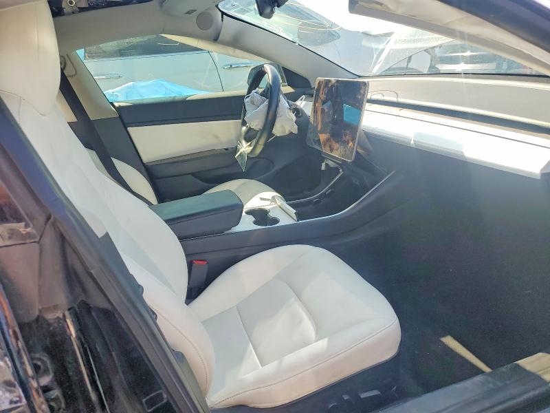 Photo 7 from auction – 2018 TESLA MODEL 3 with VIN 5YJ3E1EA0JF178029