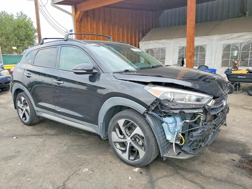 Photo 4 from auction – 2017 HYUNDAI TUCSON with VIN KM8J3CA2XHU278336