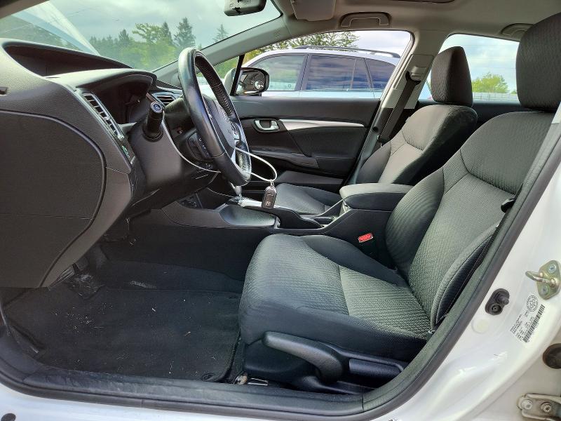 Foto 7 de la subasta – 2015 HONDA CIVIC con VIN 2HGFB2F56FH037210