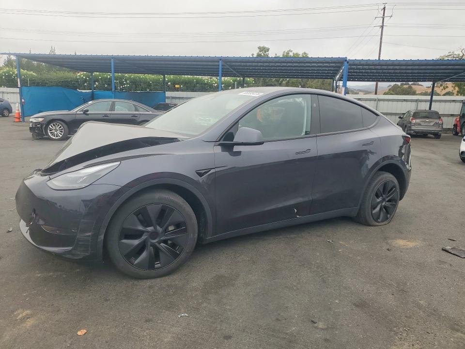 Снимка 1 от търг – 2025 TESLA MODEL Y с VIN 7SAYGDED4SF275816
