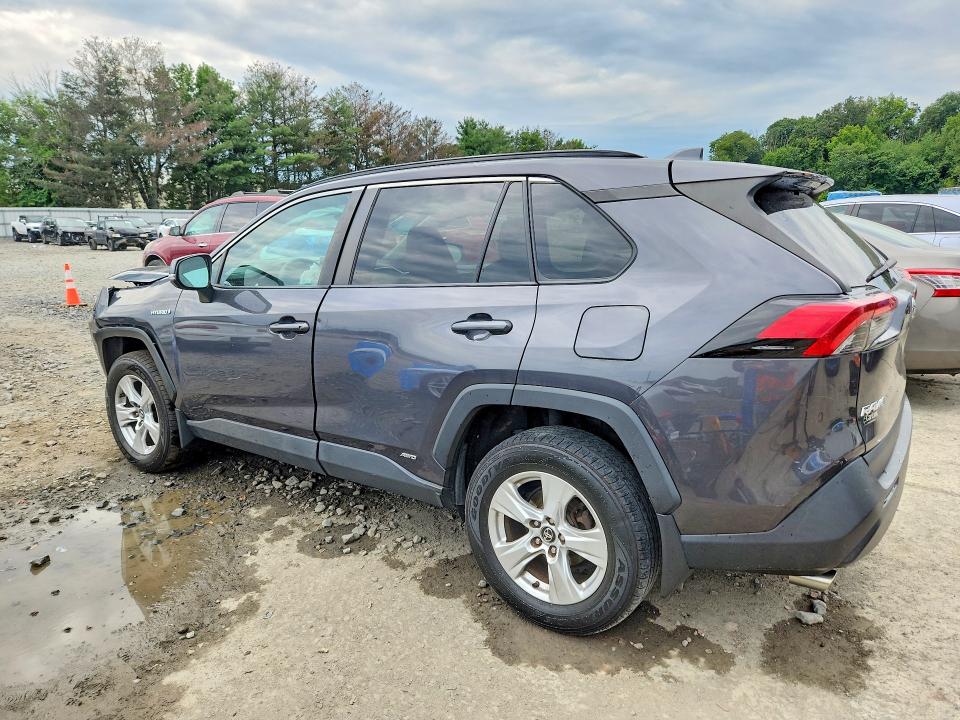 Zdjęcie 2 z aukcji – 2019 TOYOTA RAV4 z VIN 2T3MWRFV7KW005413