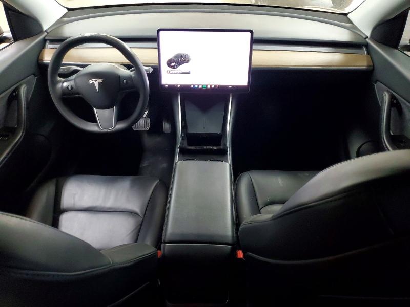 Zdjęcie 8 z aukcji – 2021 TESLA MODEL Y z VIN 5YJYGDEEXMF102696