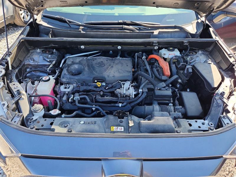Photo 12 from auction – 2019 TOYOTA RAV4 with VIN JTMMWRFV6KD032437