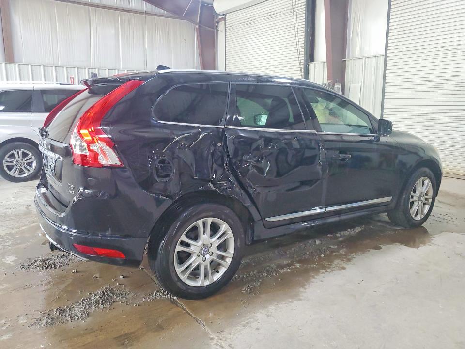Photo 3 from auction – 2016 VOLVO XC60 with VIN YV4612RK6G2800823
