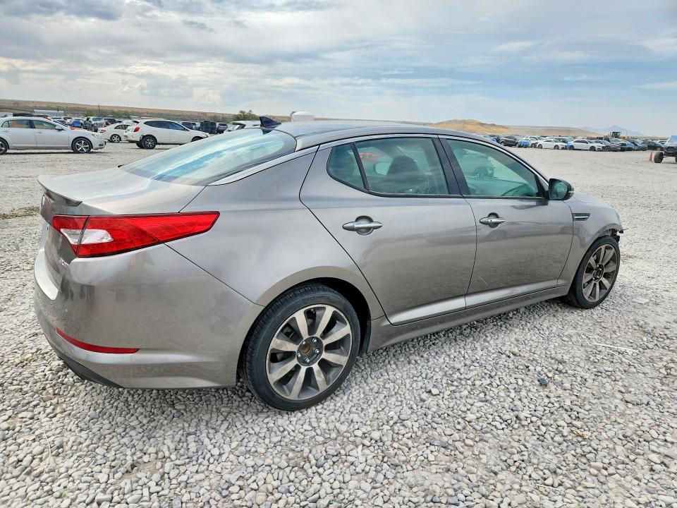 Photo 3 from auction – 2012 KIA OPTIMA with VIN 5XXGR4A66CG004863