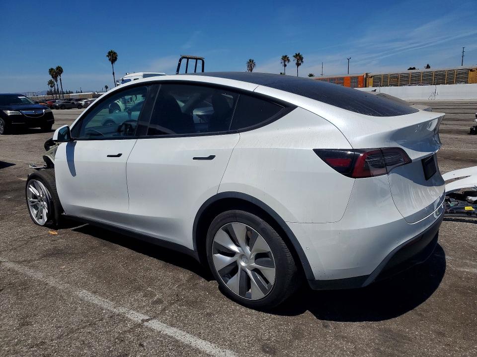 Zdjęcie 2 z aukcji – 2022 TESLA MODEL Y z VIN 7SAYGDEE4NF556382
