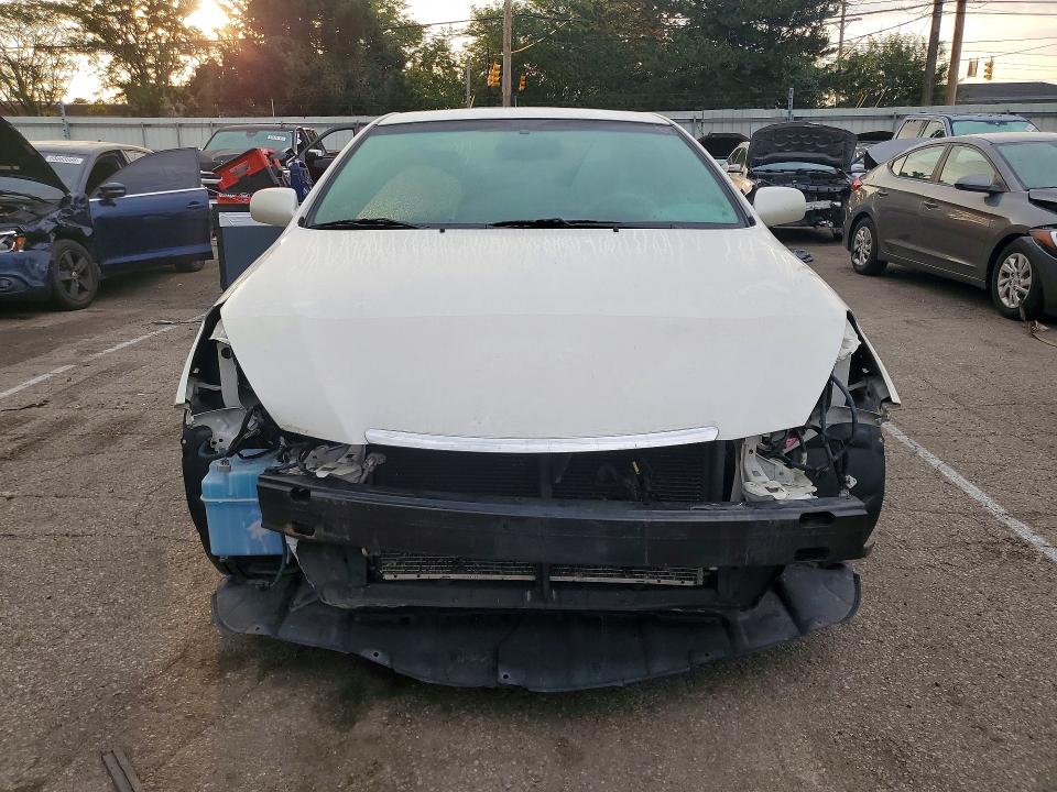 Photo 5 from auction – 2008 TOYOTA CAMRY SOLARA with VIN 4T1CA30P68U149473