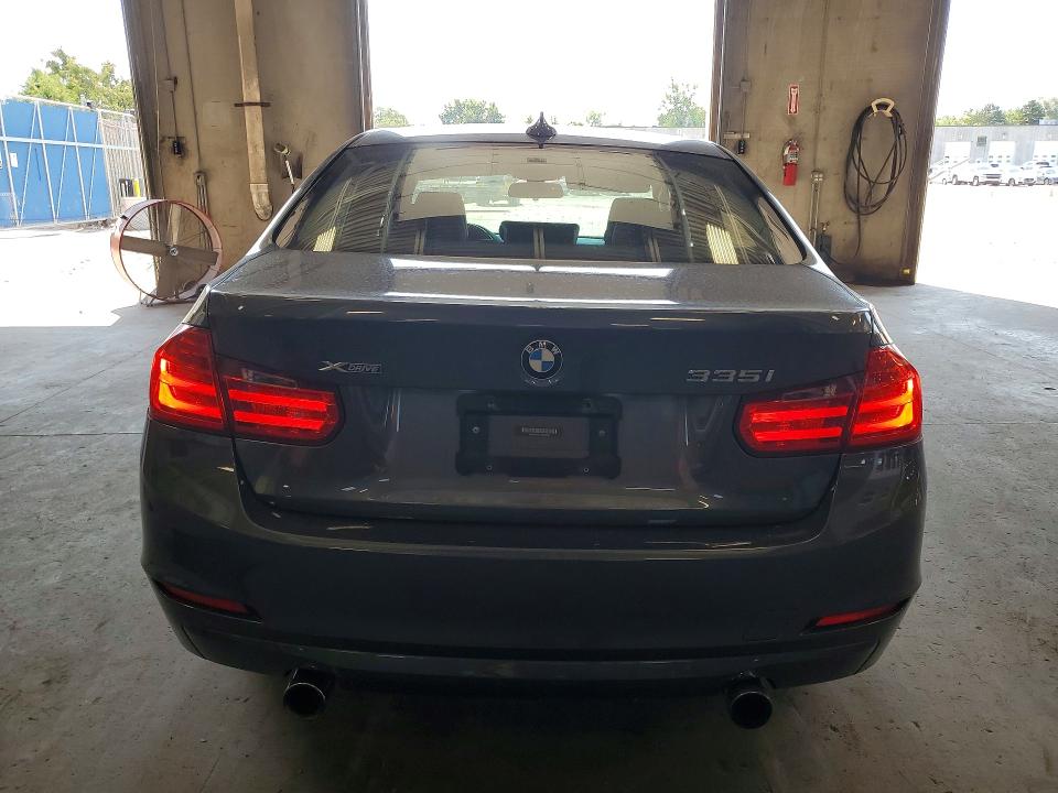 صورة رقم 6 من المزاد - 2013 BMW 335 مع VIN WBA3B9C57DJ437395