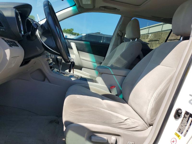 Photo 7 from auction – 2010 TOYOTA HIGHLANDER with VIN 5TDBK3EH2AS028948