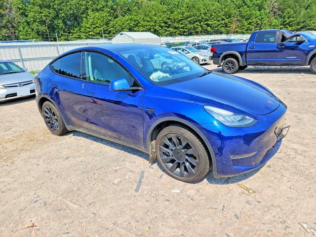 Снимка 4 от търг – 2022 TESLA MODEL Y с VIN 7SAYGDEE9NA009363