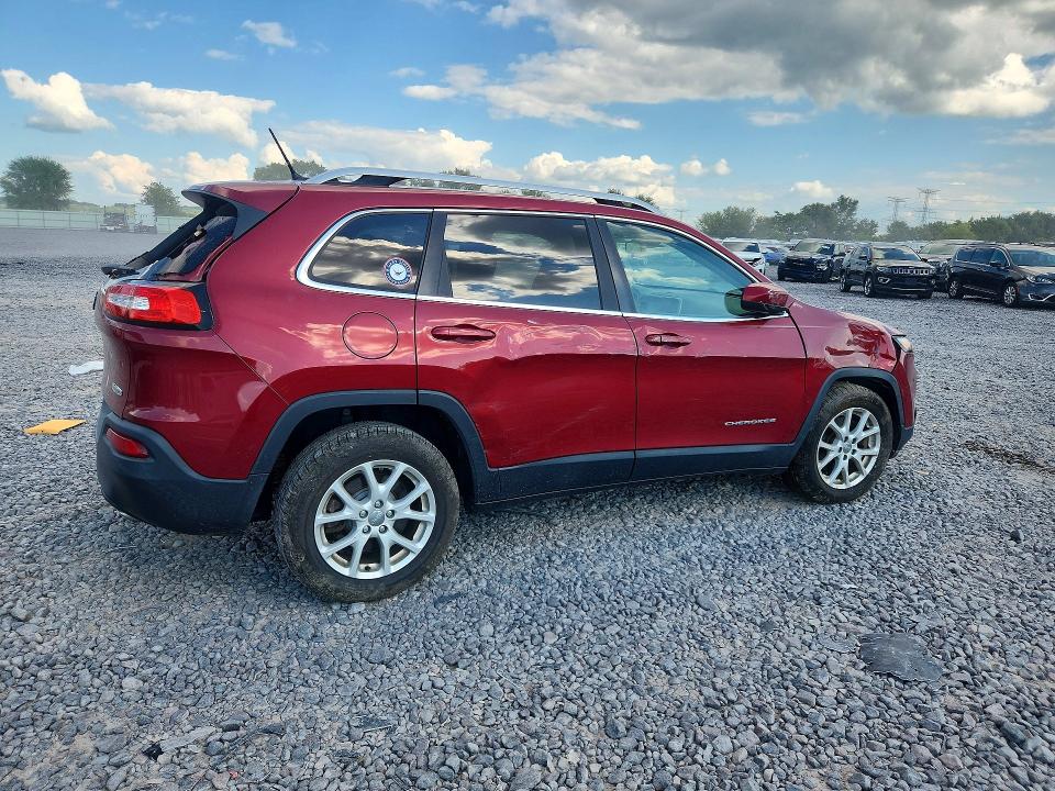 Photo 3 from auction – 2014 JEEP CHEROKEE with VIN 1C4PJLCS0EW167263