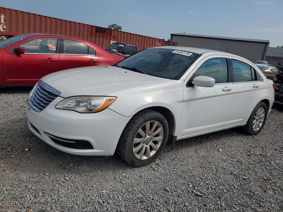 CHRYSLER 200 2012 with VIN 1C3CCBBG9CN328975 - Photo from auction