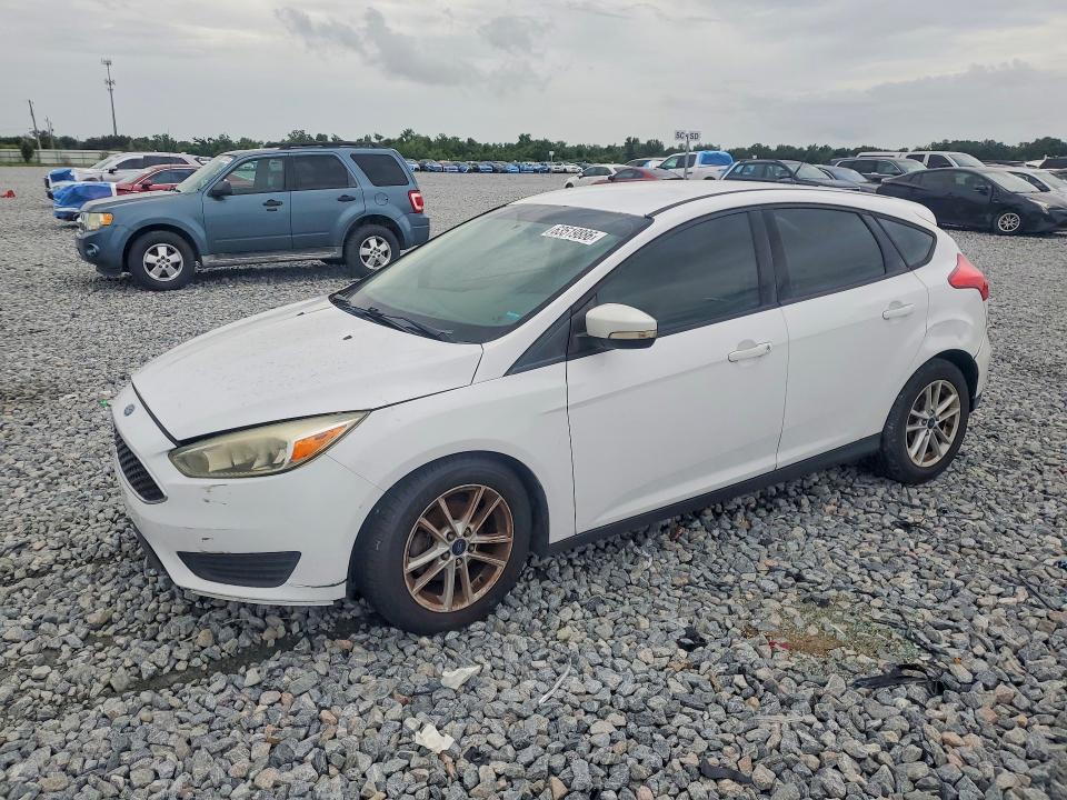 FORD FOCUS 2017 with VIN 1FADP3K29HL337926 - Photo from auction