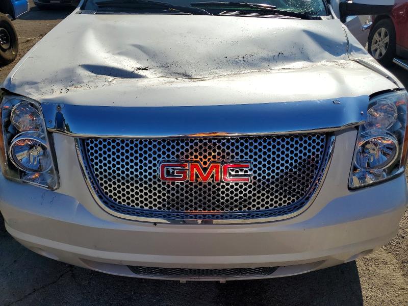 Photo 12 from auction – 2012 GMC YUKON XL with VIN 1GKS2MEF7CR115447