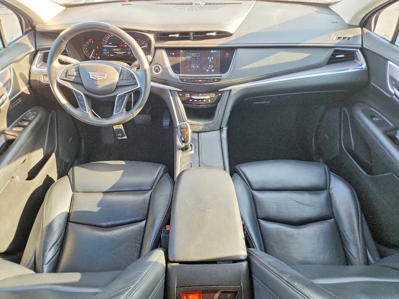 Photo 8 from auction – 2018 CADILLAC XT5 with VIN 1GYKNCRS5JZ117290