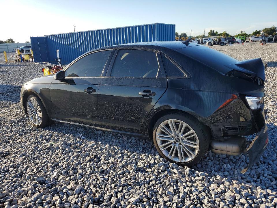 Снимка 2 от търг – 2017 AUDI A4 с VIN WAUDNAF42HN039221