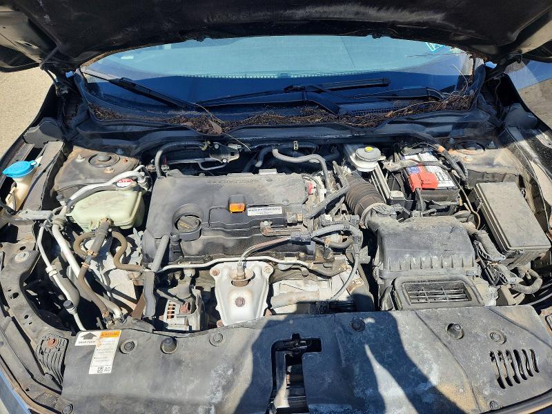 Photo 11 from auction – 2017 HONDA CIVIC with VIN 2HGFC2F59HH570202